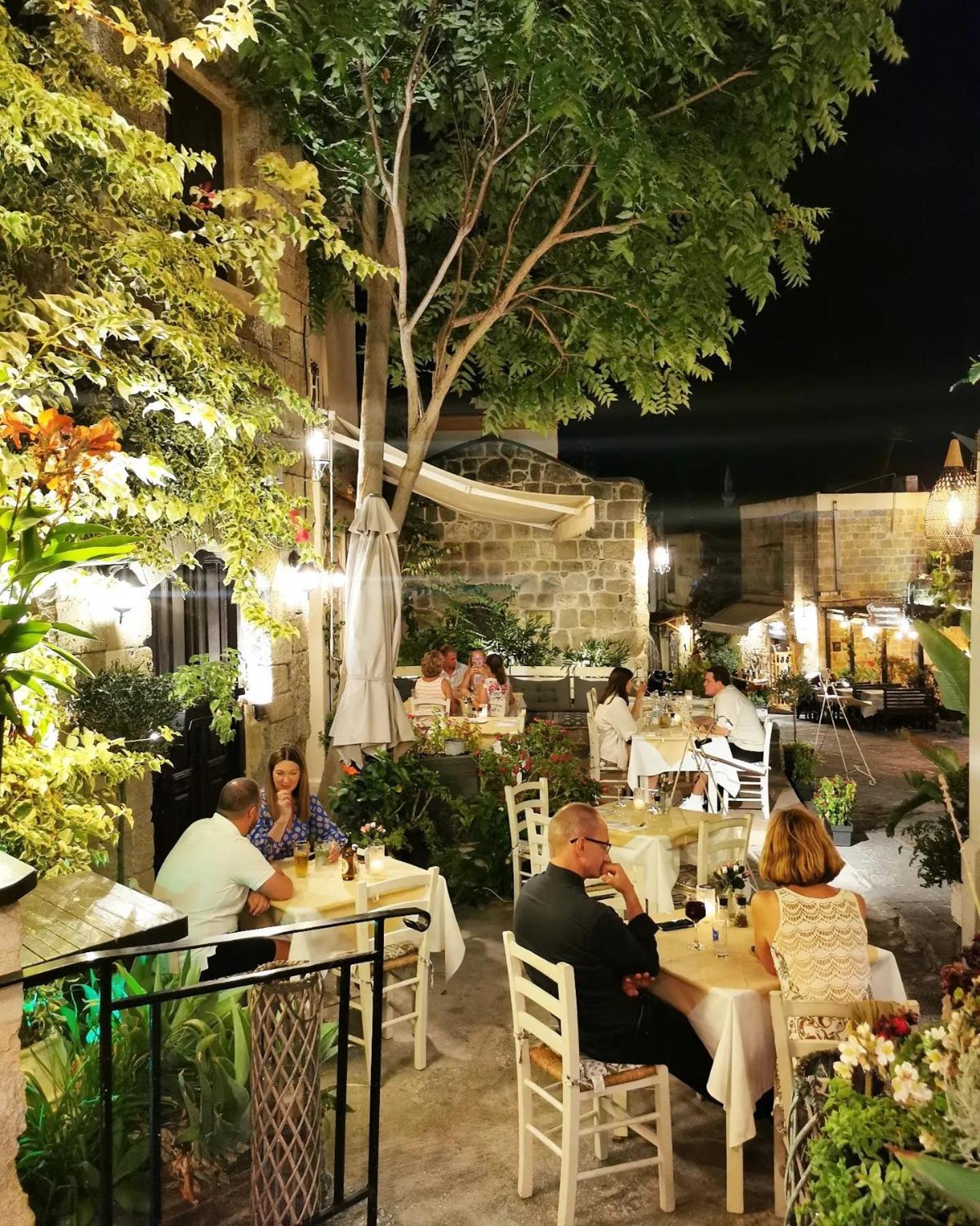 To Rodi Apartments Rhodes City Екстер'єр фото