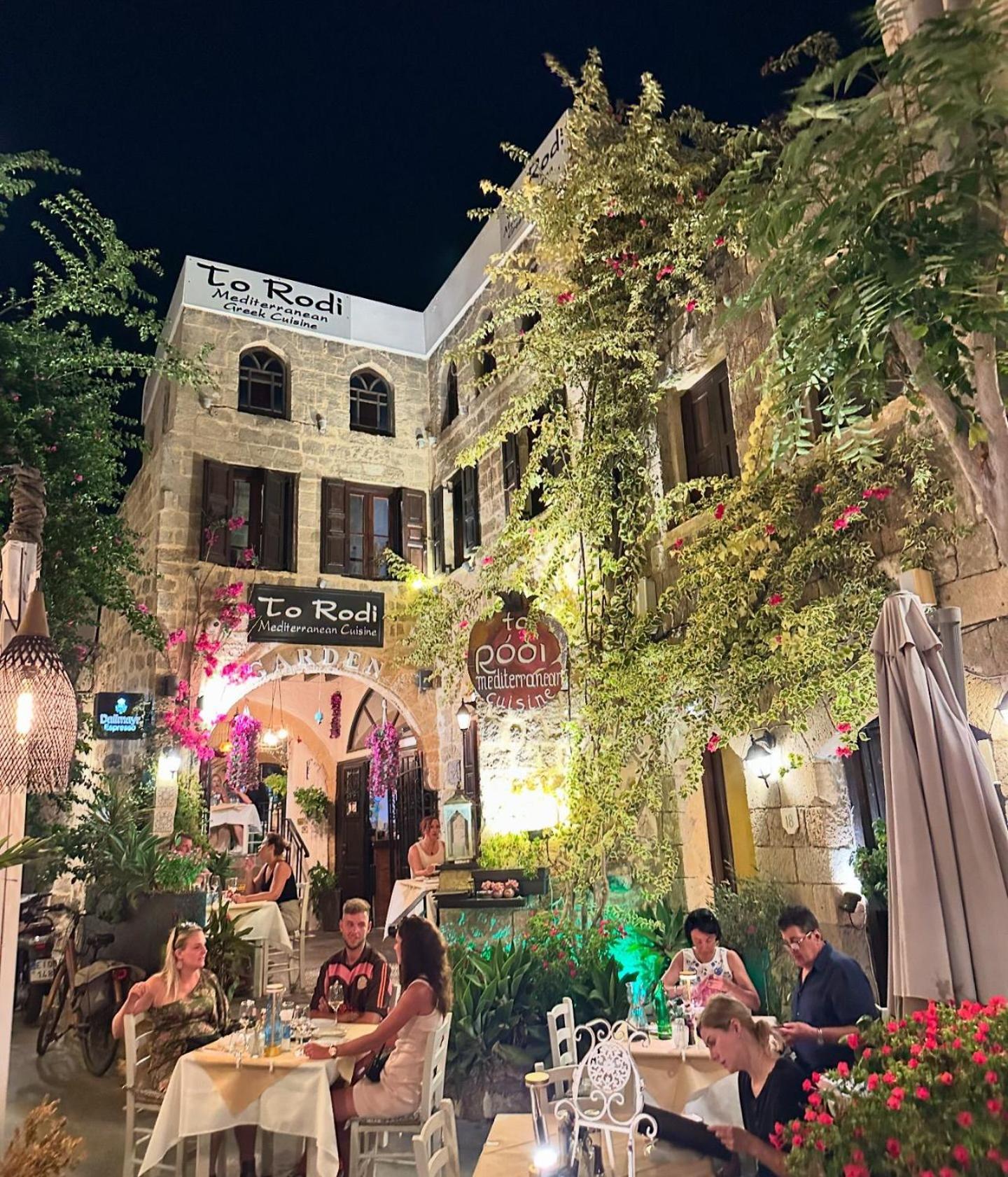 To Rodi Apartments Rhodes City Екстер'єр фото